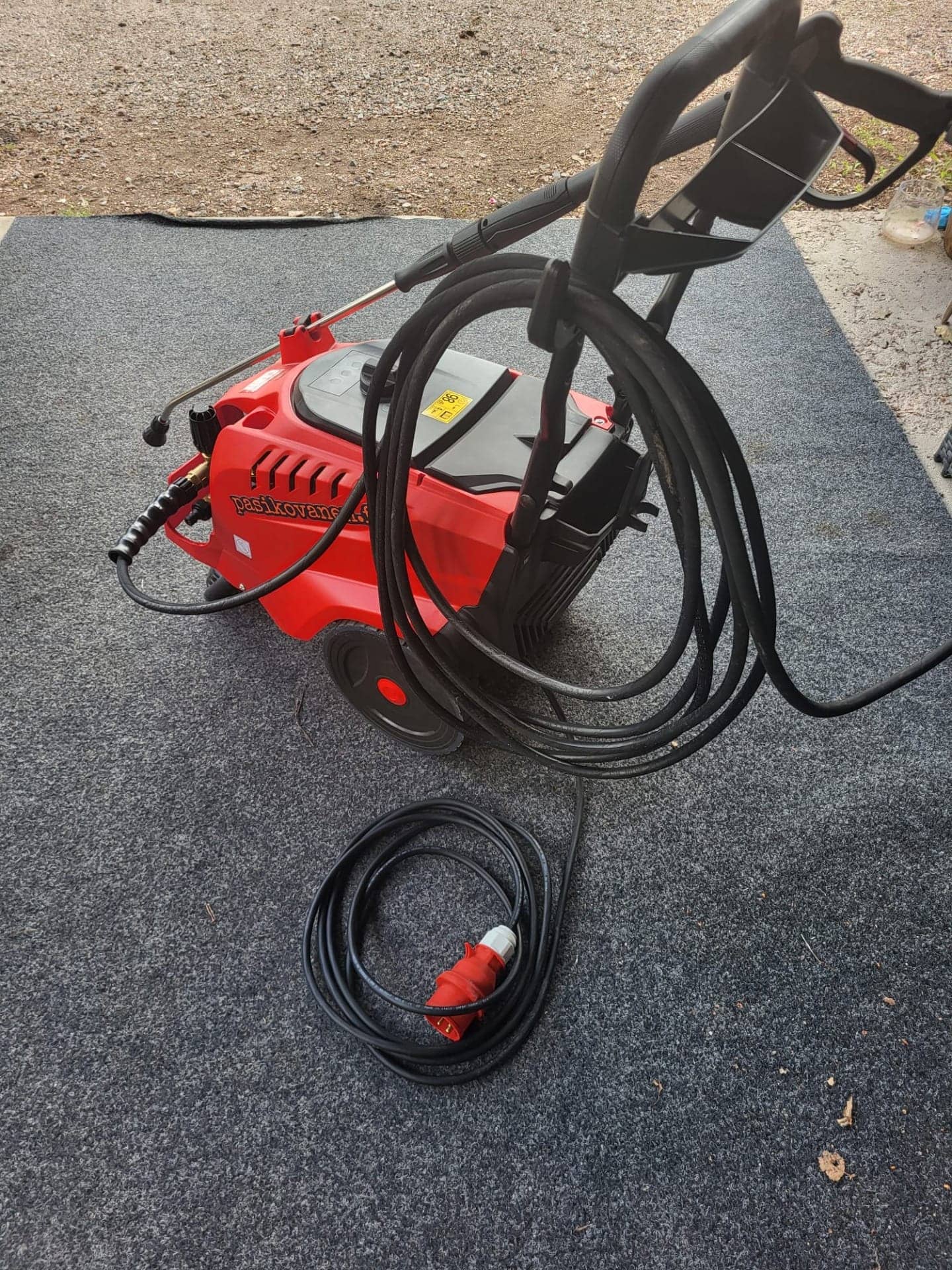 Painepesuri vuokraus, Aura